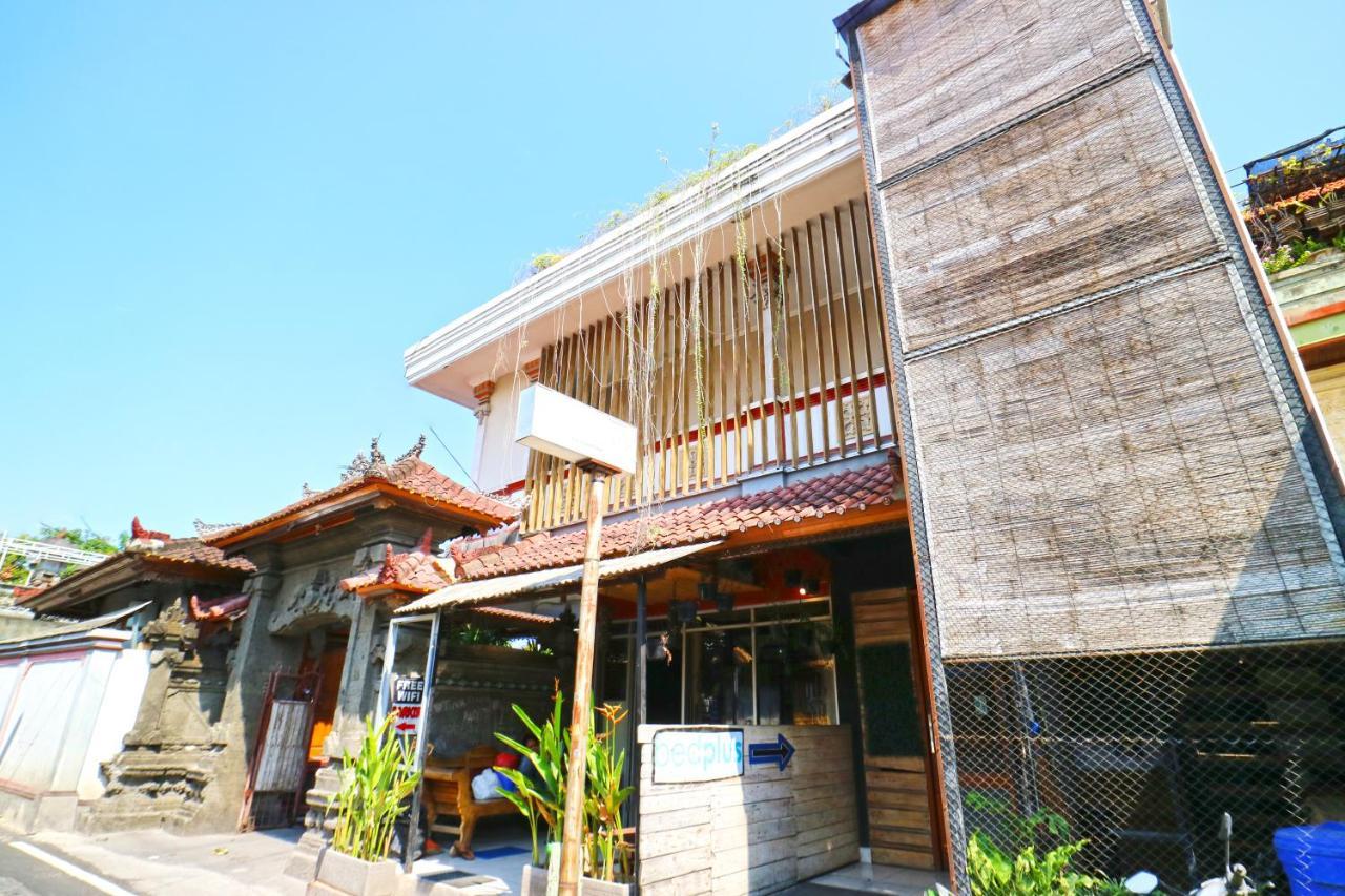 Bedplus Backpacker Kuta Legian Esterno foto