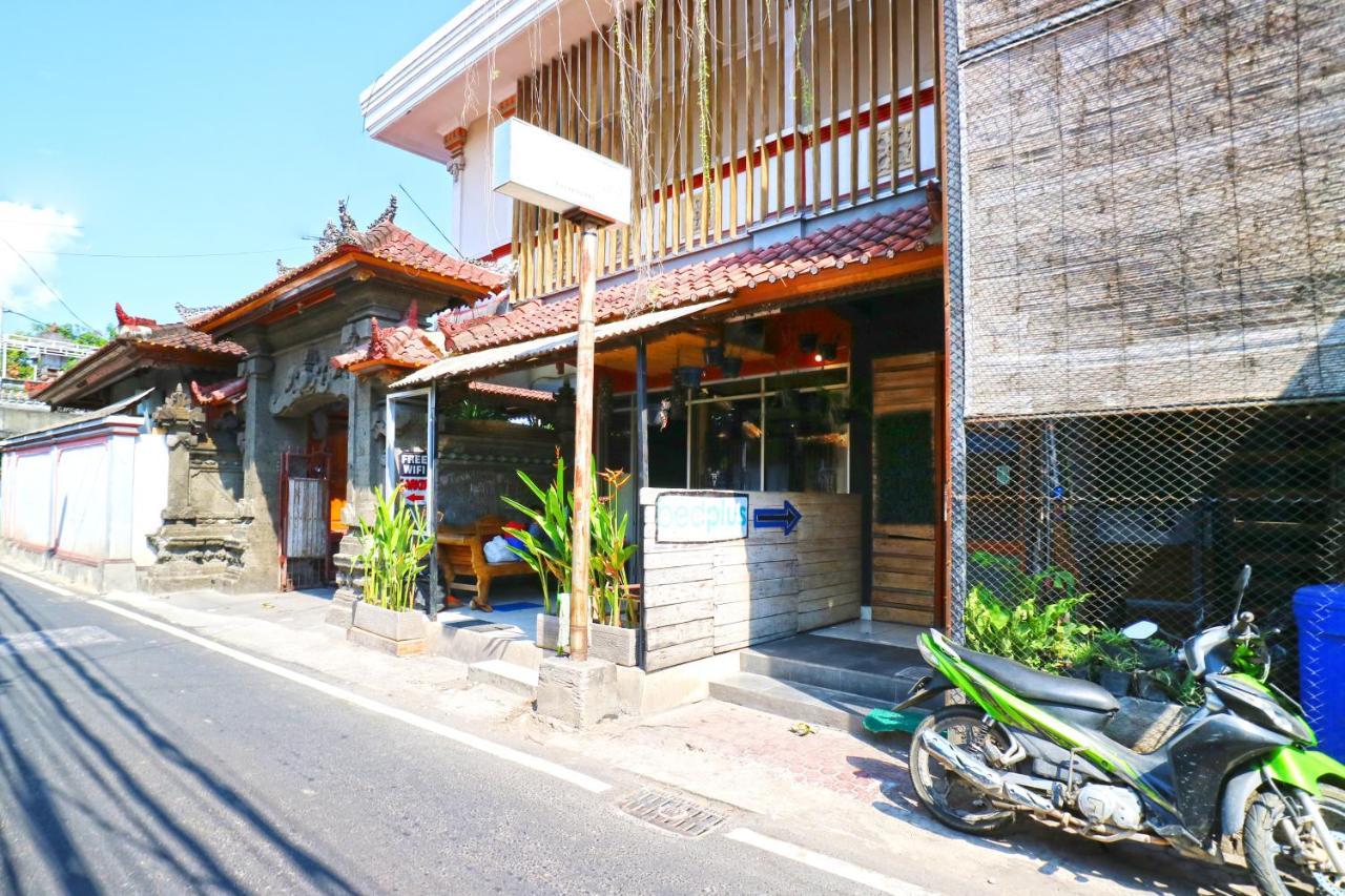 Bedplus Backpacker Kuta Legian Esterno foto